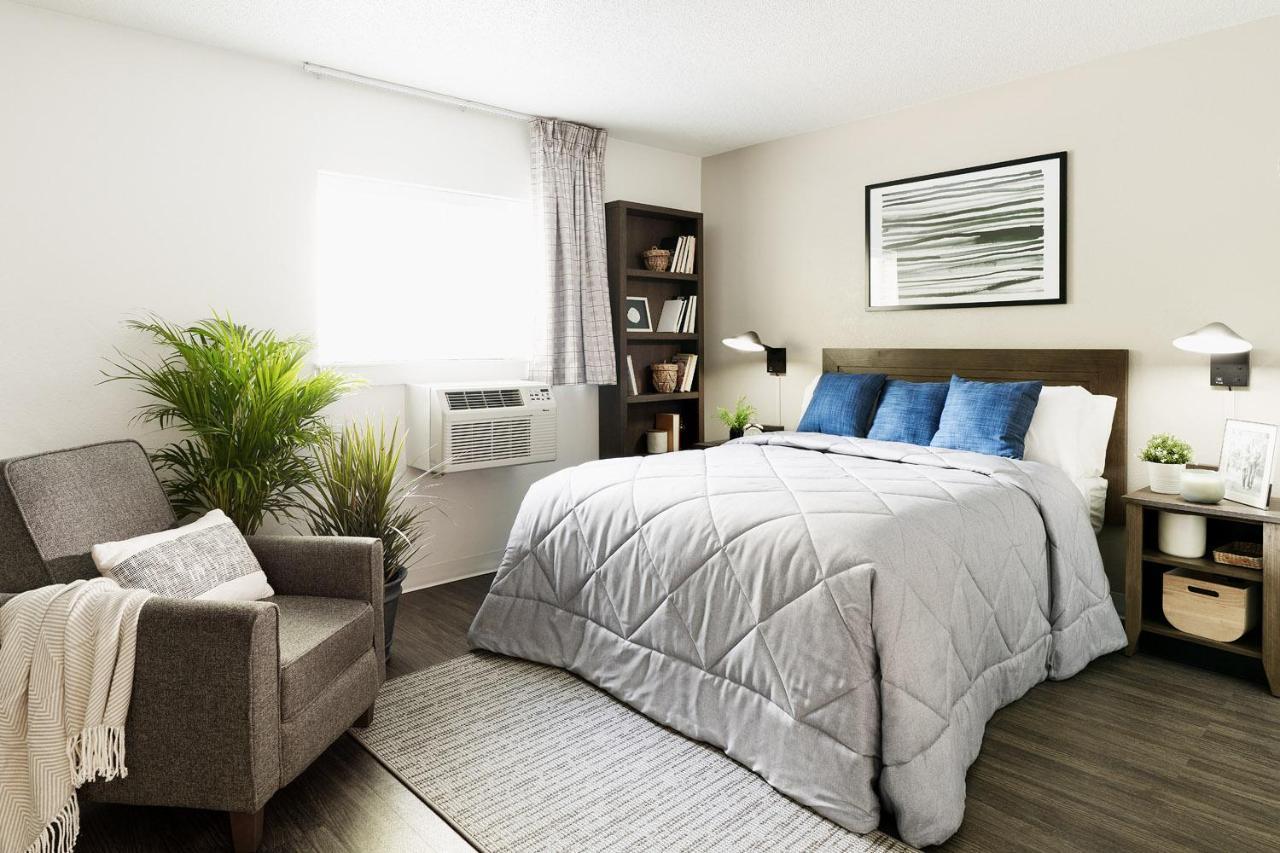 Intown Suites Extended Stay San Antonio Tx - Leon Valley North ภายนอก รูปภาพ